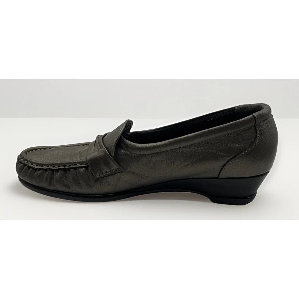 SAS Shoes Womens Size 8N Pewter EASIER‎ Leather Slip On Tripad Comfort Pewter
